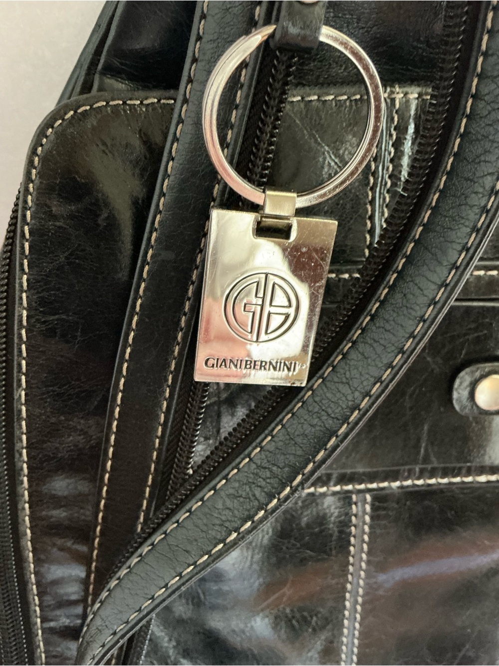 Giani Bernini Black Leather Backpack Sling Bag - Picture 3 of 7